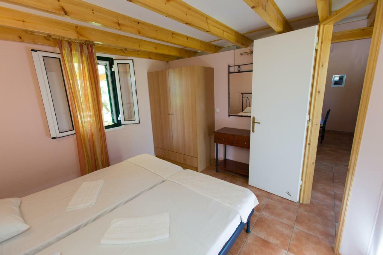 Foufas Houses Parálion Ástros Εξωτερικό φωτογραφία